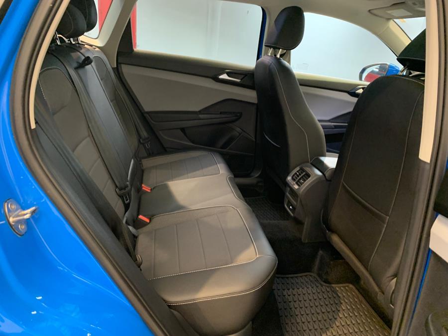 2022 Volkswagen Taos SE 4MOTION, available for sale in Lodi, New Jersey | European Auto Expo. Lodi, New Jersey 2022 Volkswagen Taos SE 4MOTION, available for sale in Lodi, New Jersey | European Auto Expo. Lodi, New Jersey
