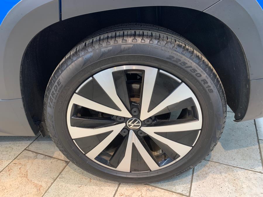 2022 Volkswagen Taos SE 4MOTION, available for sale in Lodi, New Jersey | European Auto Expo. Lodi, New Jersey 2022 Volkswagen Taos SE 4MOTION, available for sale in Lodi, New Jersey | European Auto Expo. Lodi, New Jersey
