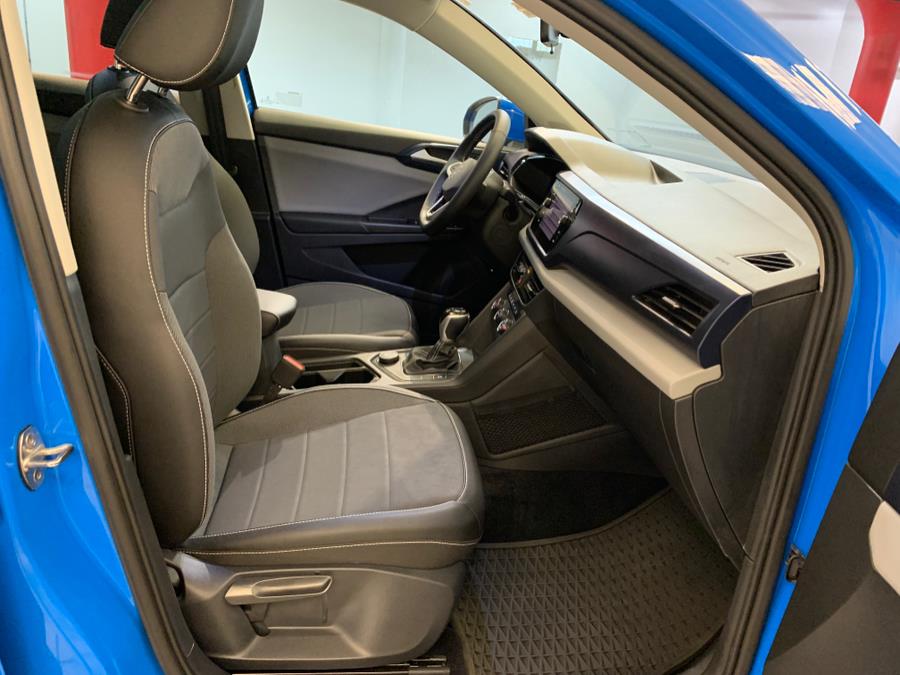 2022 Volkswagen Taos SE 4MOTION, available for sale in Lodi, New Jersey | European Auto Expo. Lodi, New Jersey 2022 Volkswagen Taos SE 4MOTION, available for sale in Lodi, New Jersey | European Auto Expo. Lodi, New Jersey