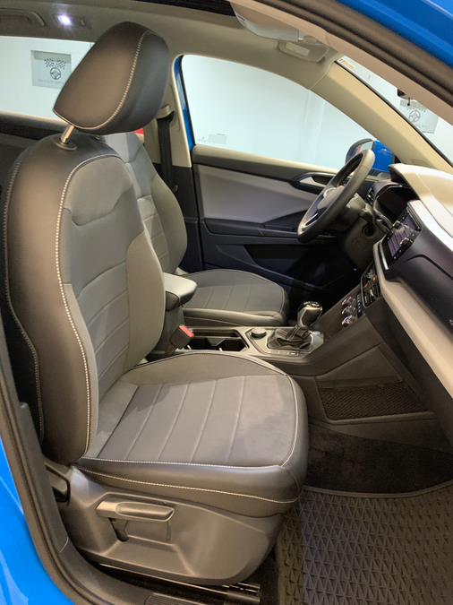 2022 Volkswagen Taos SE 4MOTION, available for sale in Lodi, New Jersey | European Auto Expo. Lodi, New Jersey 2022 Volkswagen Taos SE 4MOTION, available for sale in Lodi, New Jersey | European Auto Expo. Lodi, New Jersey