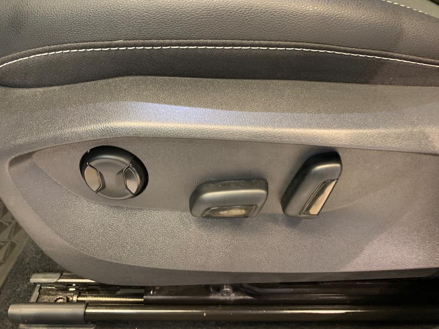 2022 Volkswagen Taos SE 4MOTION, available for sale in Lodi, New Jersey | European Auto Expo. Lodi, New Jersey 2022 Volkswagen Taos SE 4MOTION, available for sale in Lodi, New Jersey | European Auto Expo. Lodi, New Jersey