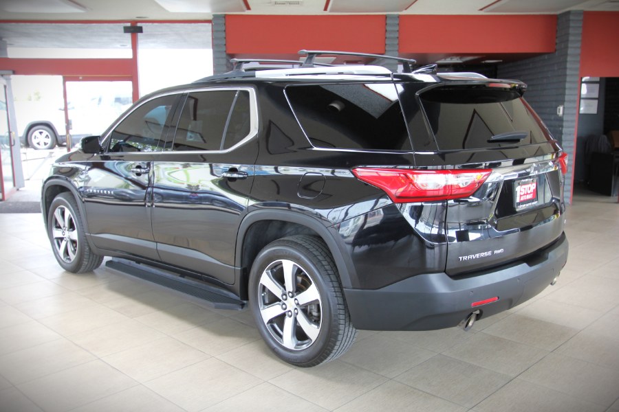 2018 Chevrolet Traverse AWD 4dr LT Leather w/3LT, available for sale in Garden Grove, California | 1 Stop Auto Mart Inc.. Garden Grove, California 2018 Chevrolet Traverse AWD 4dr LT Leather w/3LT, available for sale in Garden Grove, California | 1 Stop Auto Mart Inc.. Garden Grove, California