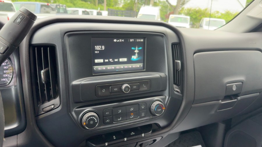 2018 Chevrolet Silverado 2500HD 4WD Crew Cab 153.7" Work Truck, available for sale in Waterbury, Connecticut | West End Automotive Center. Waterbury, Connecticut 2018 Chevrolet Silverado 2500HD 4WD Crew Cab 153.7" Work Truck, available for sale in Waterbury, Connecticut | West End Automotive Center. Waterbury, Connecticut