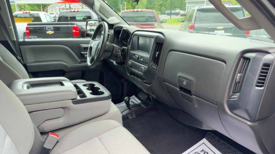 2018 Chevrolet Silverado 2500HD 4WD Crew Cab 153.7" Work Truck, available for sale in Waterbury, Connecticut | West End Automotive Center. Waterbury, Connecticut 2018 Chevrolet Silverado 2500HD 4WD Crew Cab 153.7" Work Truck, available for sale in Waterbury, Connecticut | West End Automotive Center. Waterbury, Connecticut