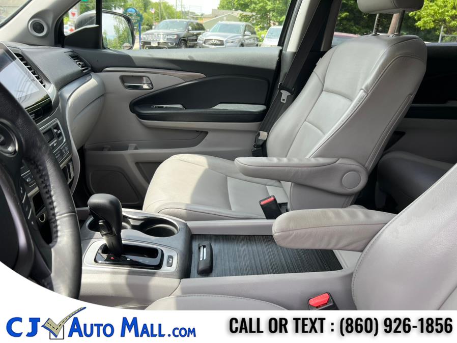 2018 Honda Pilot EX-L AWD, available for sale in Bristol, Connecticut | CJ Auto Mall. Bristol, Connecticut 2018 Honda Pilot EX-L AWD, available for sale in Bristol, Connecticut | CJ Auto Mall. Bristol, Connecticut