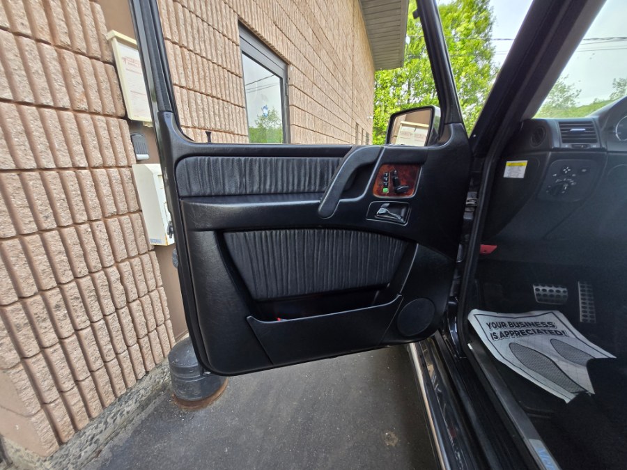 2008 Mercedes-Benz G-Class 4MATIC 4dr 5.0L, available for sale in Bristol, Connecticut | Dealmax Motors LLC. Bristol, Connecticut 2008 Mercedes-Benz G-Class 4MATIC 4dr 5.0L, available for sale in Bristol, Connecticut | Dealmax Motors LLC. Bristol, Connecticut