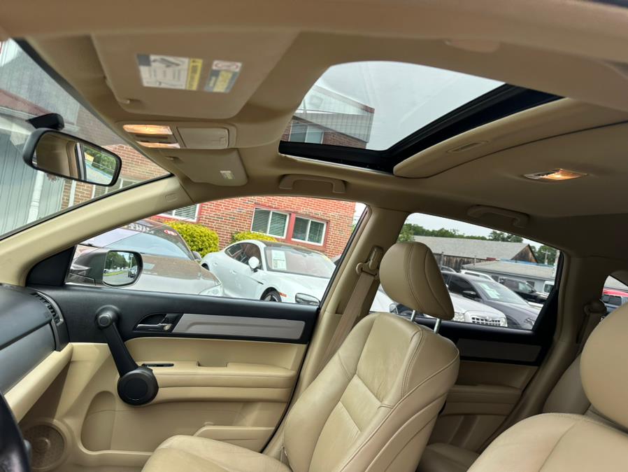 2011 Honda CR-V 4WD 5dr EX-L, available for sale in South Windsor, Connecticut | Mike And Tony Auto Sales, Inc. South Windsor, Connecticut 2011 Honda CR-V 4WD 5dr EX-L, available for sale in South Windsor, Connecticut | Mike And Tony Auto Sales, Inc. South Windsor, Connecticut