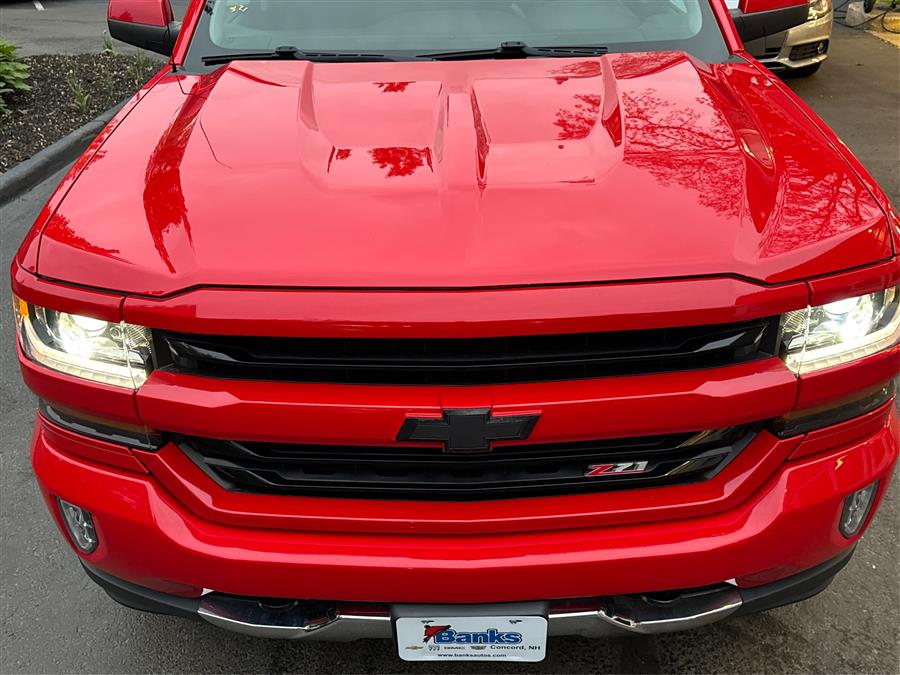2017 Chevrolet Silverado 1500 4WD Double Cab 143.5" LT w/1LT, available for sale in Canton, Connecticut | Lava Motors. Canton, Connecticut 2017 Chevrolet Silverado 1500 4WD Double Cab 143.5" LT w/1LT, available for sale in Canton, Connecticut | Lava Motors. Canton, Connecticut