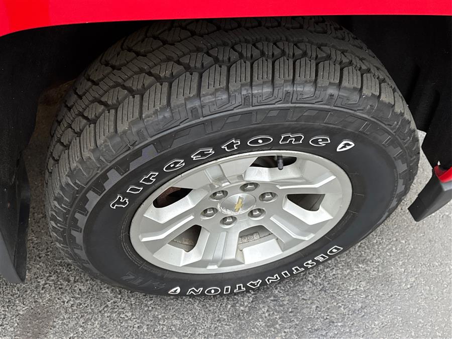 2017 Chevrolet Silverado 1500 4WD Double Cab 143.5" LT w/1LT, available for sale in Canton, Connecticut | Lava Motors. Canton, Connecticut 2017 Chevrolet Silverado 1500 4WD Double Cab 143.5" LT w/1LT, available for sale in Canton, Connecticut | Lava Motors. Canton, Connecticut