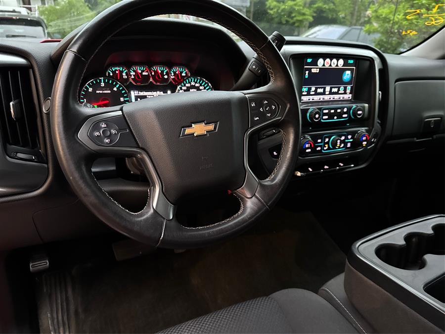 2017 Chevrolet Silverado 1500 4WD Double Cab 143.5" LT w/1LT, available for sale in Canton, Connecticut | Lava Motors. Canton, Connecticut 2017 Chevrolet Silverado 1500 4WD Double Cab 143.5" LT w/1LT, available for sale in Canton, Connecticut | Lava Motors. Canton, Connecticut