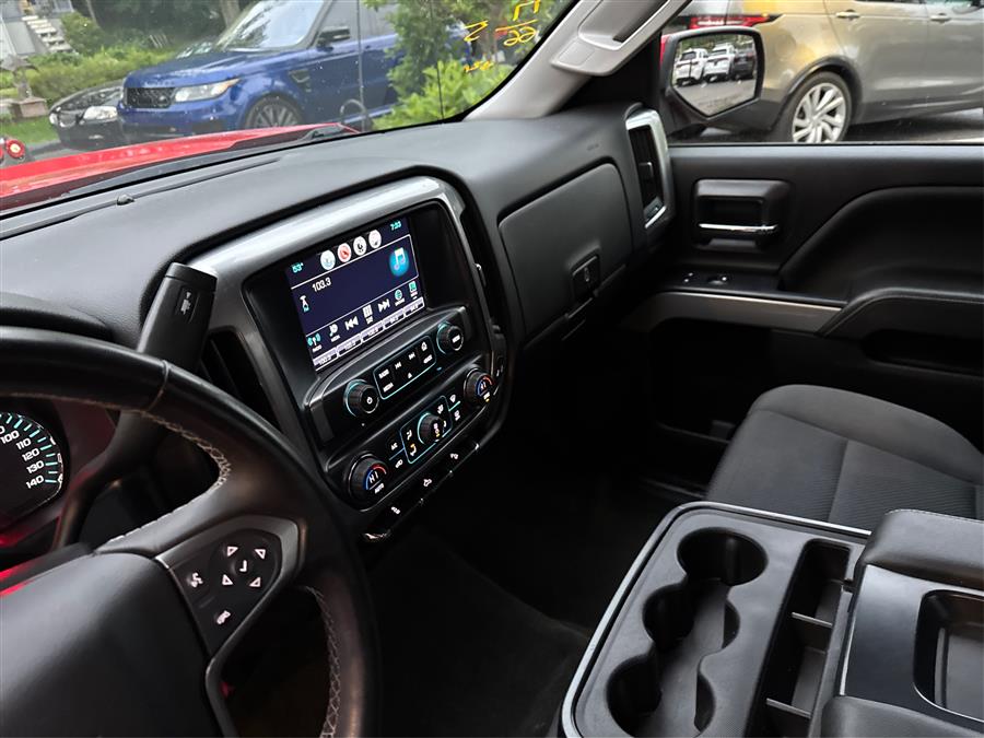 2017 Chevrolet Silverado 1500 4WD Double Cab 143.5" LT w/1LT, available for sale in Canton, Connecticut | Lava Motors. Canton, Connecticut 2017 Chevrolet Silverado 1500 4WD Double Cab 143.5" LT w/1LT, available for sale in Canton, Connecticut | Lava Motors. Canton, Connecticut