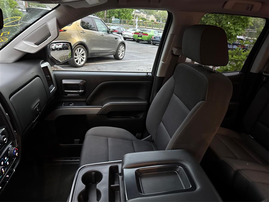 2017 Chevrolet Silverado 1500 4WD Double Cab 143.5" LT w/1LT, available for sale in Canton, Connecticut | Lava Motors. Canton, Connecticut 2017 Chevrolet Silverado 1500 4WD Double Cab 143.5" LT w/1LT, available for sale in Canton, Connecticut | Lava Motors. Canton, Connecticut