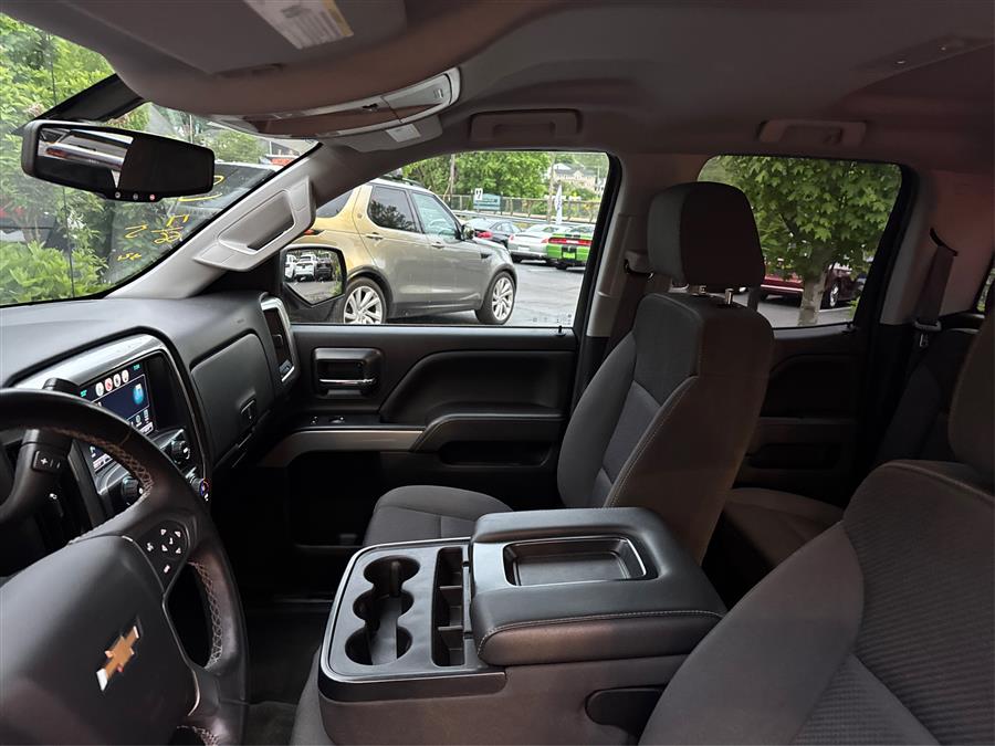 2017 Chevrolet Silverado 1500 4WD Double Cab 143.5" LT w/1LT, available for sale in Canton, Connecticut | Lava Motors. Canton, Connecticut 2017 Chevrolet Silverado 1500 4WD Double Cab 143.5" LT w/1LT, available for sale in Canton, Connecticut | Lava Motors. Canton, Connecticut