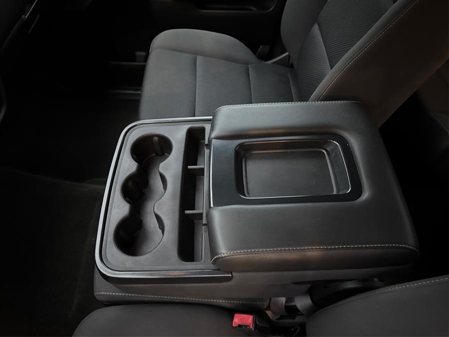 2017 Chevrolet Silverado 1500 4WD Double Cab 143.5" LT w/1LT, available for sale in Canton, Connecticut | Lava Motors. Canton, Connecticut 2017 Chevrolet Silverado 1500 4WD Double Cab 143.5" LT w/1LT, available for sale in Canton, Connecticut | Lava Motors. Canton, Connecticut