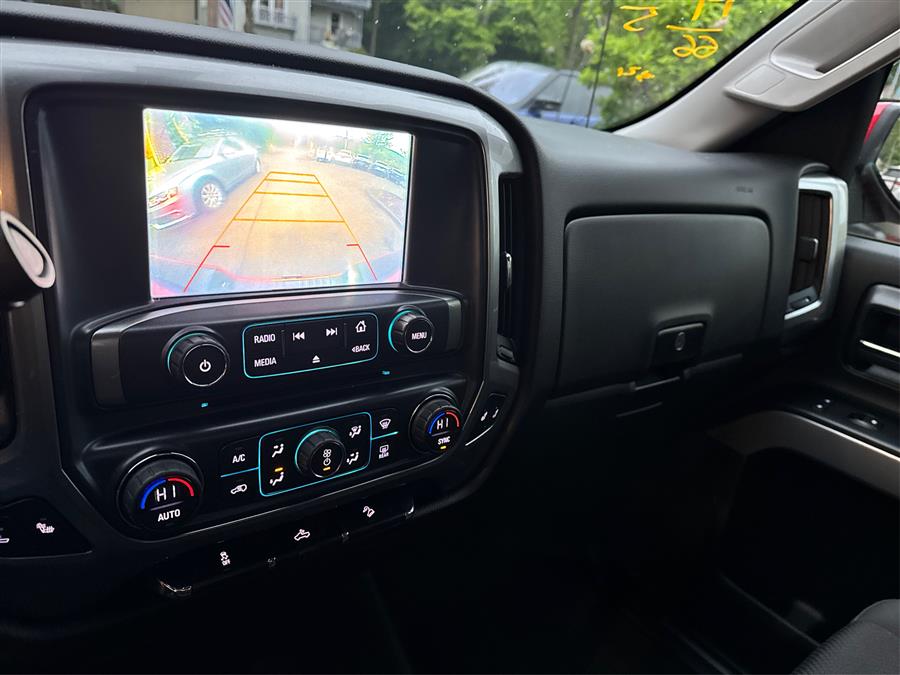2017 Chevrolet Silverado 1500 4WD Double Cab 143.5" LT w/1LT, available for sale in Canton, Connecticut | Lava Motors. Canton, Connecticut 2017 Chevrolet Silverado 1500 4WD Double Cab 143.5" LT w/1LT, available for sale in Canton, Connecticut | Lava Motors. Canton, Connecticut
