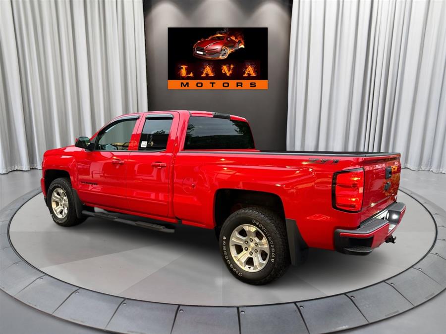 2017 Chevrolet Silverado 1500 4WD Double Cab 143.5" LT w/1LT, available for sale in Canton, Connecticut | Lava Motors. Canton, Connecticut 2017 Chevrolet Silverado 1500 4WD Double Cab 143.5" LT w/1LT, available for sale in Canton, Connecticut | Lava Motors. Canton, Connecticut