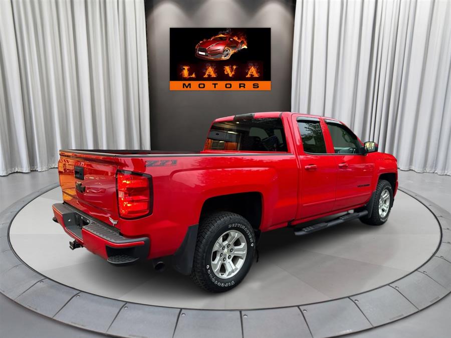2017 Chevrolet Silverado 1500 4WD Double Cab 143.5" LT w/1LT, available for sale in Canton, Connecticut | Lava Motors. Canton, Connecticut 2017 Chevrolet Silverado 1500 4WD Double Cab 143.5" LT w/1LT, available for sale in Canton, Connecticut | Lava Motors. Canton, Connecticut