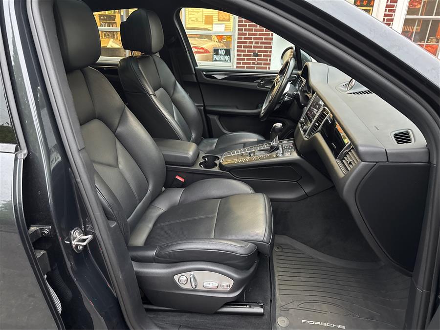 2018 Porsche Macan AWD, available for sale in Canton, Connecticut | Lava Motors. Canton, Connecticut 2018 Porsche Macan AWD, available for sale in Canton, Connecticut | Lava Motors. Canton, Connecticut