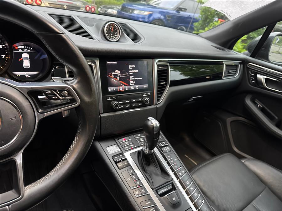 2018 Porsche Macan AWD, available for sale in Canton, Connecticut | Lava Motors. Canton, Connecticut 2018 Porsche Macan AWD, available for sale in Canton, Connecticut | Lava Motors. Canton, Connecticut
