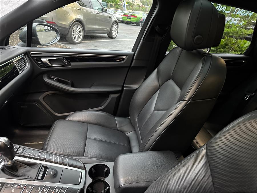 2018 Porsche Macan AWD, available for sale in Canton, Connecticut | Lava Motors. Canton, Connecticut 2018 Porsche Macan AWD, available for sale in Canton, Connecticut | Lava Motors. Canton, Connecticut