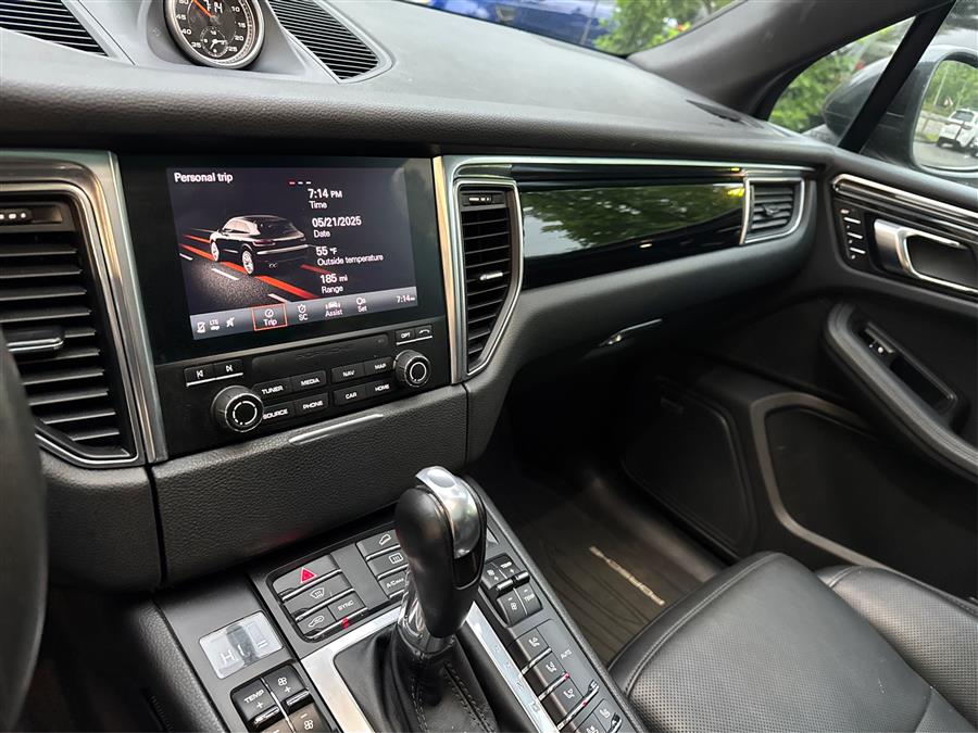 2018 Porsche Macan AWD, available for sale in Canton, Connecticut | Lava Motors. Canton, Connecticut 2018 Porsche Macan AWD, available for sale in Canton, Connecticut | Lava Motors. Canton, Connecticut