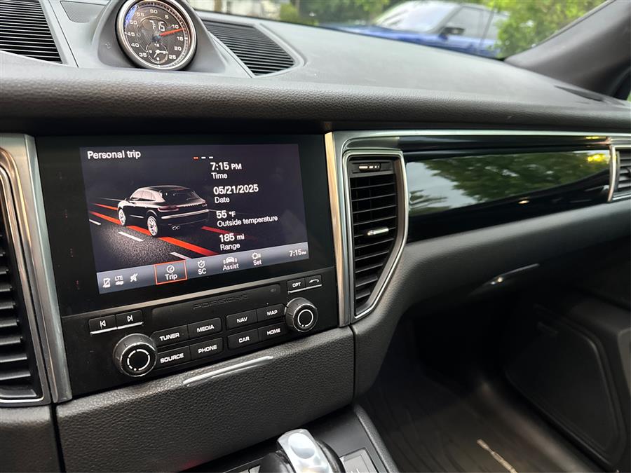 2018 Porsche Macan AWD, available for sale in Canton, Connecticut | Lava Motors. Canton, Connecticut 2018 Porsche Macan AWD, available for sale in Canton, Connecticut | Lava Motors. Canton, Connecticut