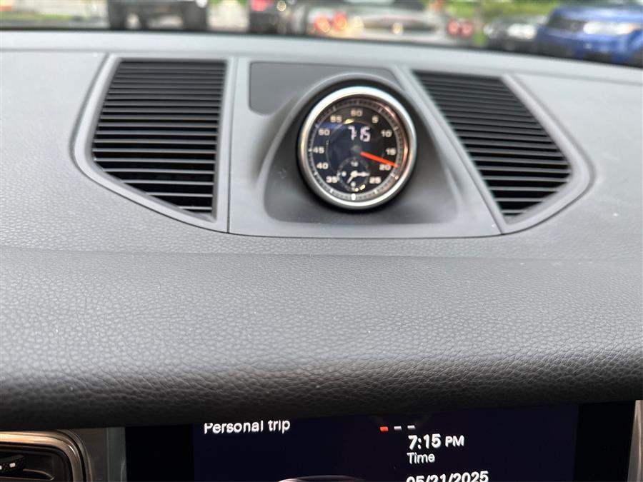 2018 Porsche Macan AWD, available for sale in Canton, Connecticut | Lava Motors. Canton, Connecticut 2018 Porsche Macan AWD, available for sale in Canton, Connecticut | Lava Motors. Canton, Connecticut