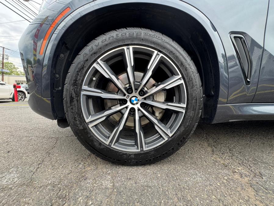 2020 BMW X5 xDrive40i Sports Activity Vehicle, available for sale in Linden, New Jersey | Champion Used Auto Sales. Linden, New Jersey 2020 BMW X5 xDrive40i Sports Activity Vehicle, available for sale in Linden, New Jersey | Champion Used Auto Sales. Linden, New Jersey