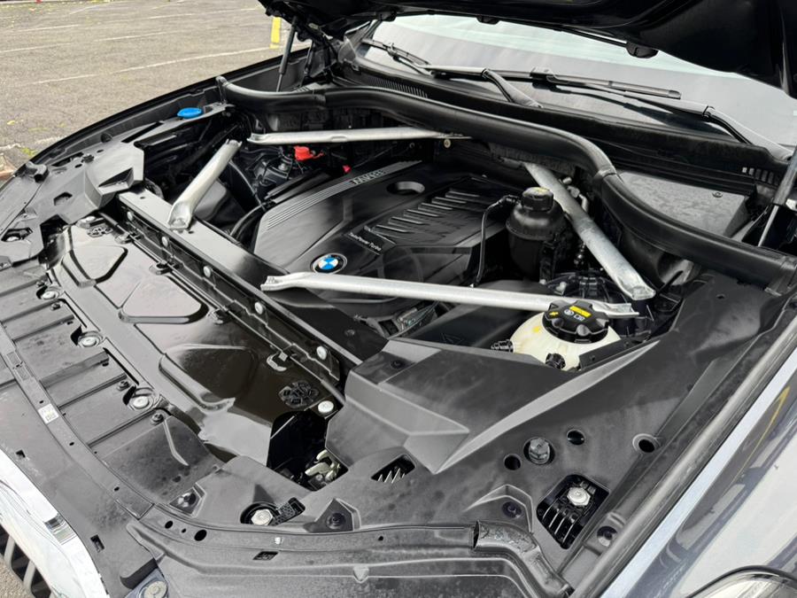2020 BMW X5 xDrive40i Sports Activity Vehicle, available for sale in Linden, New Jersey | Champion Used Auto Sales. Linden, New Jersey 2020 BMW X5 xDrive40i Sports Activity Vehicle, available for sale in Linden, New Jersey | Champion Used Auto Sales. Linden, New Jersey