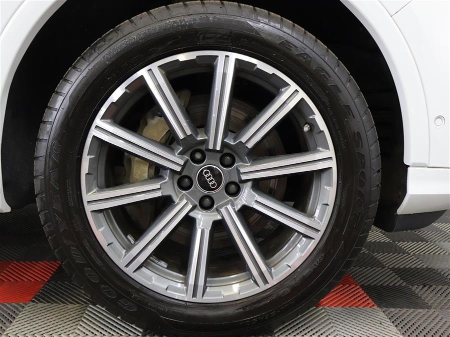 2022 Audi Q7 PREMIUM PLUS, available for sale in Paterson, New Jersey | Fast Track Motors. Paterson, New Jersey 2022 Audi Q7 PREMIUM PLUS, available for sale in Paterson, New Jersey | Fast Track Motors. Paterson, New Jersey