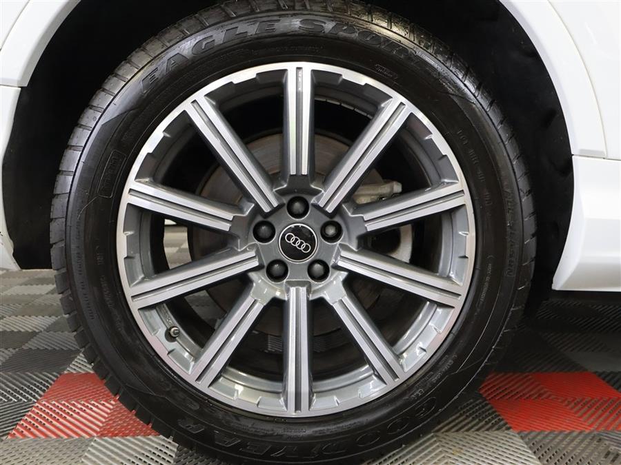 2022 Audi Q7 PREMIUM PLUS, available for sale in Paterson, New Jersey | Fast Track Motors. Paterson, New Jersey 2022 Audi Q7 PREMIUM PLUS, available for sale in Paterson, New Jersey | Fast Track Motors. Paterson, New Jersey