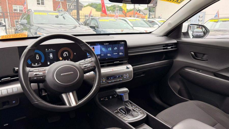 2024 Hyundai Kona SEL Sport Utility 4D, available for sale in Linden, New Jersey | Route 27 Auto Mall. Linden, New Jersey 2024 Hyundai Kona SEL Sport Utility 4D, available for sale in Linden, New Jersey | Route 27 Auto Mall. Linden, New Jersey