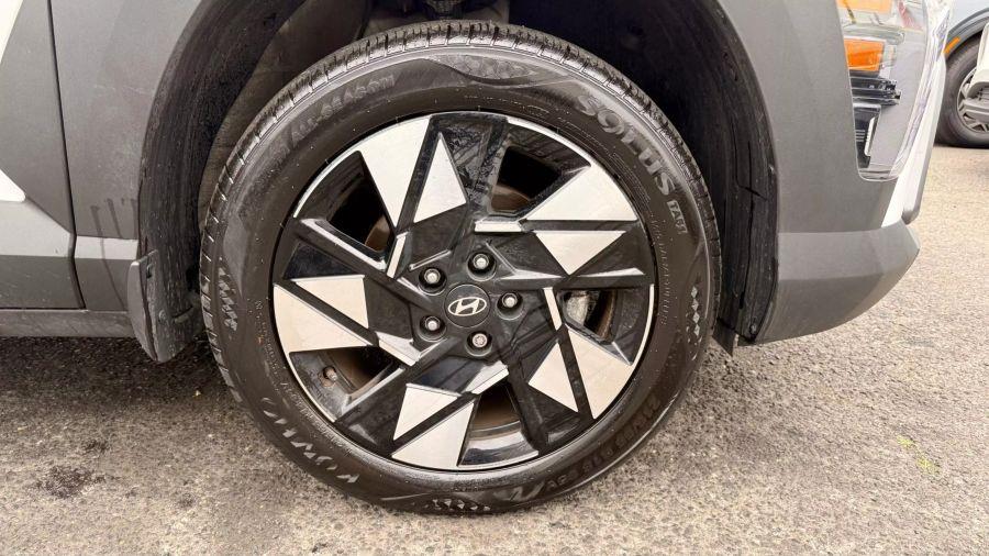 2024 Hyundai Kona SEL Sport Utility 4D, available for sale in Linden, New Jersey | Route 27 Auto Mall. Linden, New Jersey 2024 Hyundai Kona SEL Sport Utility 4D, available for sale in Linden, New Jersey | Route 27 Auto Mall. Linden, New Jersey