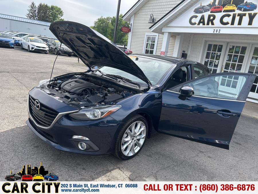 2015 Mazda Mazda3 5dr HB Auto s Grand Touring, available for sale in East Windsor, Connecticut | Car City LLC. East Windsor, Connecticut 2015 Mazda Mazda3 5dr HB Auto s Grand Touring, available for sale in East Windsor, Connecticut | Car City LLC. East Windsor, Connecticut