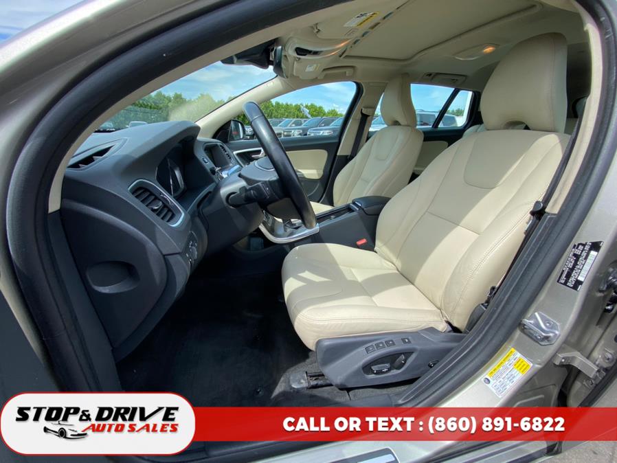 2016 Volvo V60 4dr Wgn T5 Drive-E Premier FWD, available for sale in East Windsor, Connecticut | Stop & Drive Auto Sales. East Windsor, Connecticut 2016 Volvo V60 4dr Wgn T5 Drive-E Premier FWD, available for sale in East Windsor, Connecticut | Stop & Drive Auto Sales. East Windsor, Connecticut