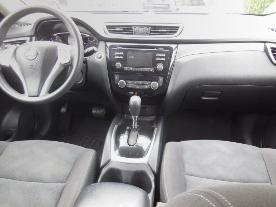 2016 Nissan Rogue FWD 4dr SV, available for sale in Hawaiian Gardens, California | Luxe Motors. Hawaiian Gardens, California 2016 Nissan Rogue FWD 4dr SV, available for sale in Hawaiian Gardens, California | Luxe Motors. Hawaiian Gardens, California