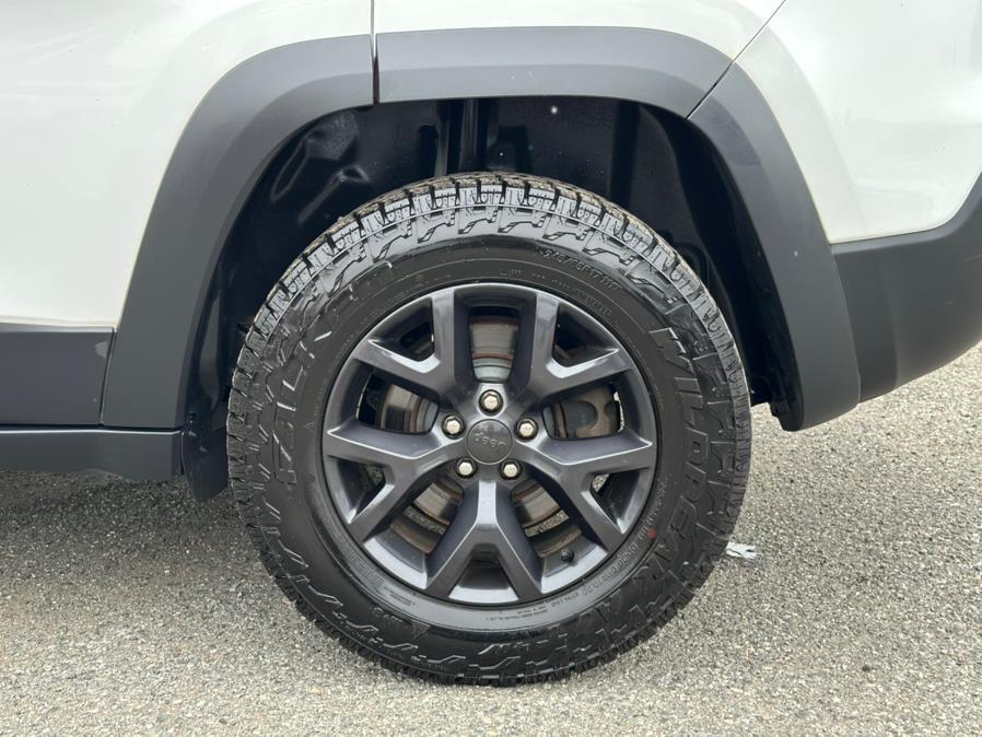 2019 Jeep Cherokee Upland 4x4, available for sale in Irvington , New Jersey | Auto Haus of Irvington Corp. Irvington , New Jersey 2019 Jeep Cherokee Upland 4x4, available for sale in Irvington , New Jersey | Auto Haus of Irvington Corp. Irvington , New Jersey