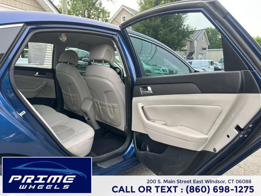 2015 Hyundai Sonata 4dr Sdn 2.4L SE PZEV, available for sale in East Windsor, Connecticut | Prime Wheels. East Windsor, Connecticut 2015 Hyundai Sonata 4dr Sdn 2.4L SE PZEV, available for sale in East Windsor, Connecticut | Prime Wheels. East Windsor, Connecticut