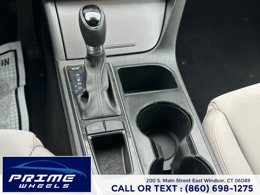 2015 Hyundai Sonata 4dr Sdn 2.4L SE PZEV, available for sale in East Windsor, Connecticut | Prime Wheels. East Windsor, Connecticut 2015 Hyundai Sonata 4dr Sdn 2.4L SE PZEV, available for sale in East Windsor, Connecticut | Prime Wheels. East Windsor, Connecticut