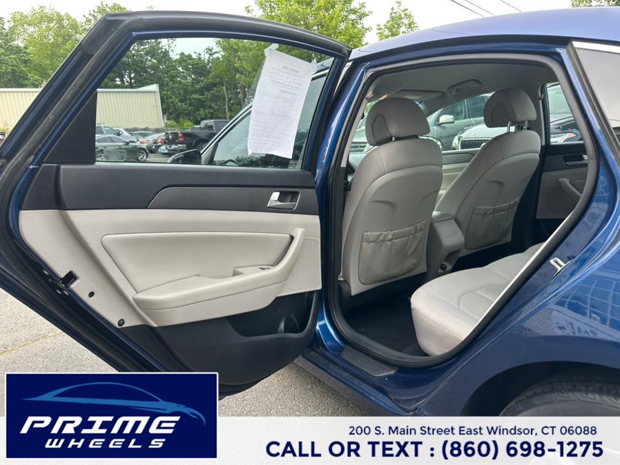 2015 Hyundai Sonata 4dr Sdn 2.4L SE PZEV, available for sale in East Windsor, Connecticut | Prime Wheels. East Windsor, Connecticut 2015 Hyundai Sonata 4dr Sdn 2.4L SE PZEV, available for sale in East Windsor, Connecticut | Prime Wheels. East Windsor, Connecticut
