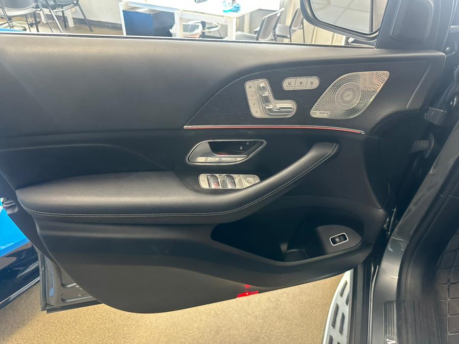 2022 Mercedes-Benz GLE AMG GLE 350 4MATIC SUV, available for sale in Inwood, New York | 5 Towns Drive. Inwood, New York 2022 Mercedes-Benz GLE AMG GLE 350 4MATIC SUV, available for sale in Inwood, New York | 5 Towns Drive. Inwood, New York
