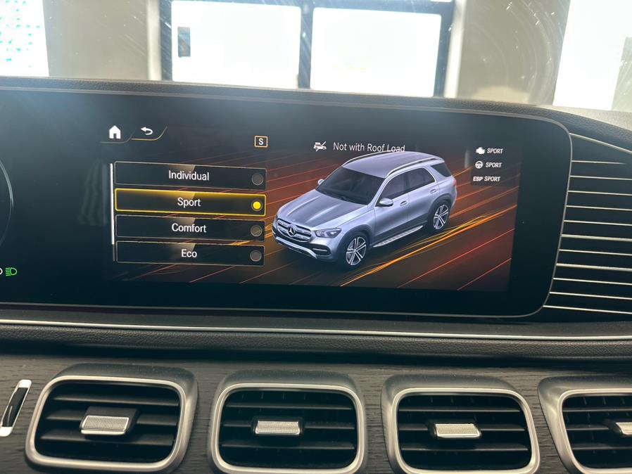 2022 Mercedes-Benz GLE AMG GLE 350 4MATIC SUV, available for sale in Inwood, New York | 5 Towns Drive. Inwood, New York 2022 Mercedes-Benz GLE AMG GLE 350 4MATIC SUV, available for sale in Inwood, New York | 5 Towns Drive. Inwood, New York