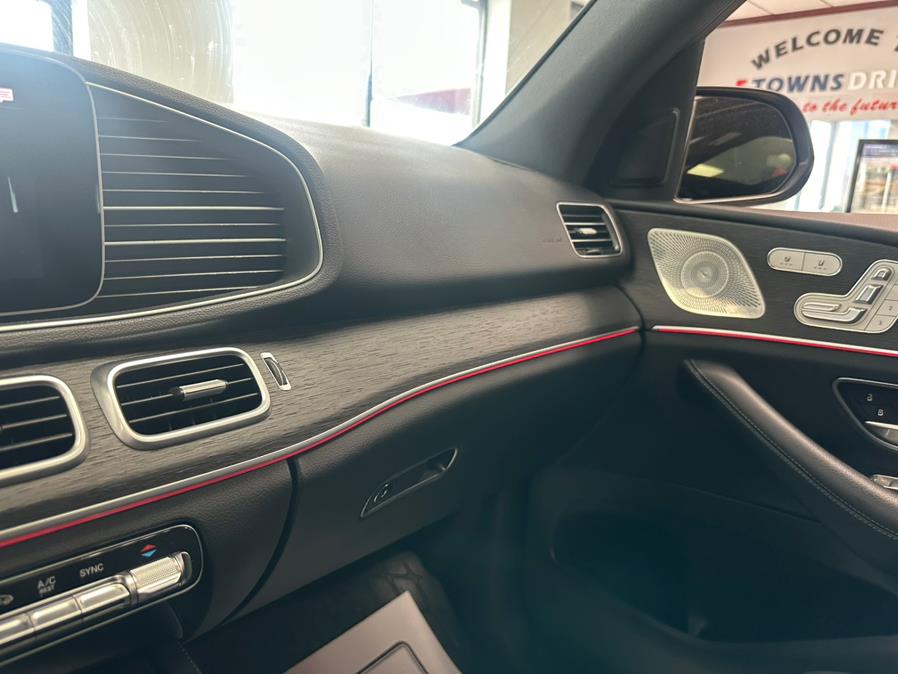 2022 Mercedes-Benz GLE AMG GLE 350 4MATIC SUV, available for sale in Inwood, New York | 5 Towns Drive. Inwood, New York 2022 Mercedes-Benz GLE AMG GLE 350 4MATIC SUV, available for sale in Inwood, New York | 5 Towns Drive. Inwood, New York