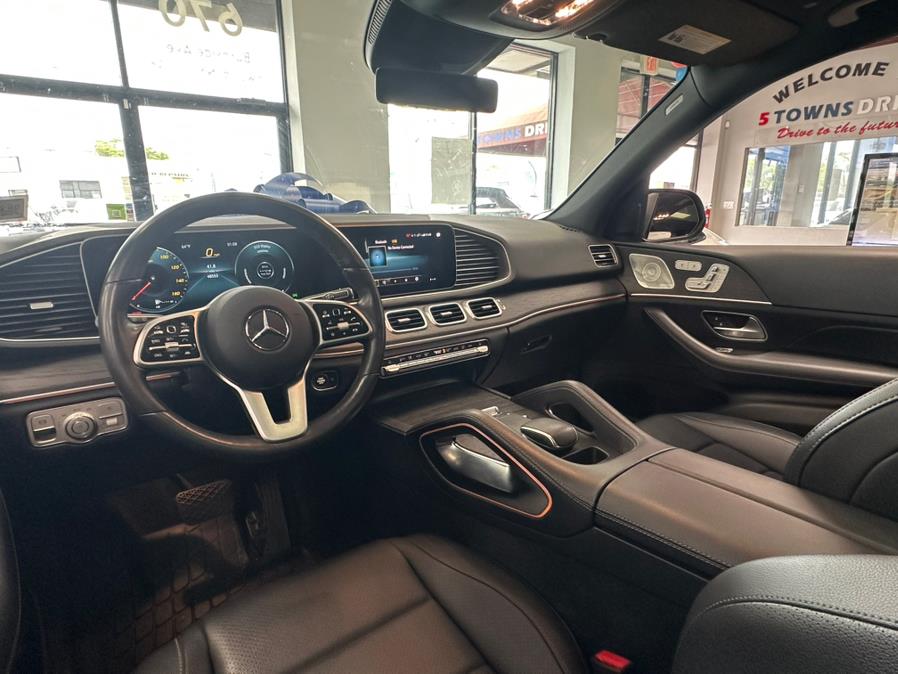 2022 Mercedes-Benz GLE AMG GLE 350 4MATIC SUV, available for sale in Inwood, New York | 5 Towns Drive. Inwood, New York 2022 Mercedes-Benz GLE AMG GLE 350 4MATIC SUV, available for sale in Inwood, New York | 5 Towns Drive. Inwood, New York