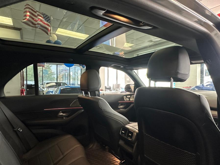 2022 Mercedes-Benz GLE AMG GLE 350 4MATIC SUV, available for sale in Inwood, New York | 5 Towns Drive. Inwood, New York 2022 Mercedes-Benz GLE AMG GLE 350 4MATIC SUV, available for sale in Inwood, New York | 5 Towns Drive. Inwood, New York