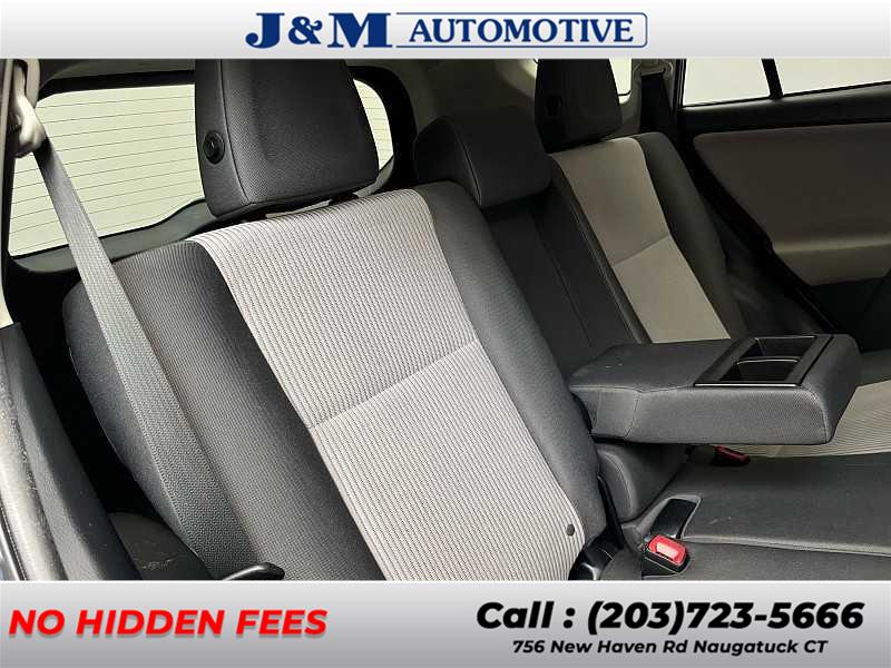 2014 Toyota Rav4 LE, available for sale in Naugatuck, Connecticut | J&M Automotive Sls&Svc LLC. Naugatuck, Connecticut 2014 Toyota Rav4 LE, available for sale in Naugatuck, Connecticut | J&M Automotive Sls&Svc LLC. Naugatuck, Connecticut