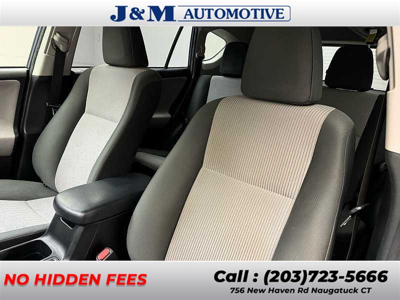 2014 Toyota Rav4 LE, available for sale in Naugatuck, Connecticut | J&M Automotive Sls&Svc LLC. Naugatuck, Connecticut 2014 Toyota Rav4 LE, available for sale in Naugatuck, Connecticut | J&M Automotive Sls&Svc LLC. Naugatuck, Connecticut