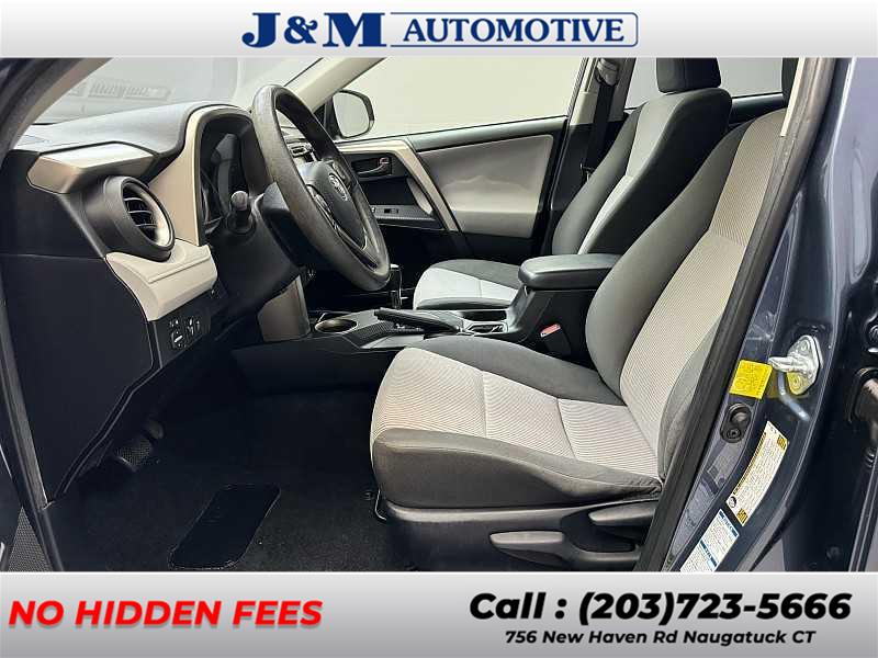 2014 Toyota Rav4 LE, available for sale in Naugatuck, Connecticut | J&M Automotive Sls&Svc LLC. Naugatuck, Connecticut 2014 Toyota Rav4 LE, available for sale in Naugatuck, Connecticut | J&M Automotive Sls&Svc LLC. Naugatuck, Connecticut