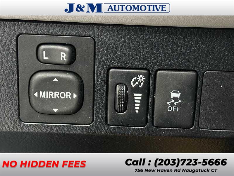 2014 Toyota Rav4 LE, available for sale in Naugatuck, Connecticut | J&M Automotive Sls&Svc LLC. Naugatuck, Connecticut 2014 Toyota Rav4 LE, available for sale in Naugatuck, Connecticut | J&M Automotive Sls&Svc LLC. Naugatuck, Connecticut