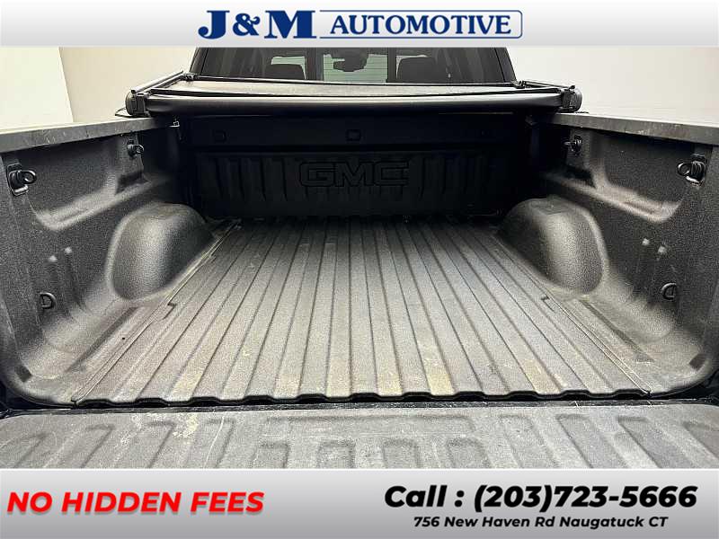 2017 GMC Sierra 1500 SLT, available for sale in Naugatuck, Connecticut | J&M Automotive Sls&Svc LLC. Naugatuck, Connecticut 2017 GMC Sierra 1500 SLT, available for sale in Naugatuck, Connecticut | J&M Automotive Sls&Svc LLC. Naugatuck, Connecticut